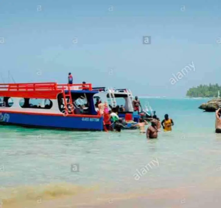 Beach House In Crown Point- Walk To The Beach Bon Accord Village Trinidad & Tobago