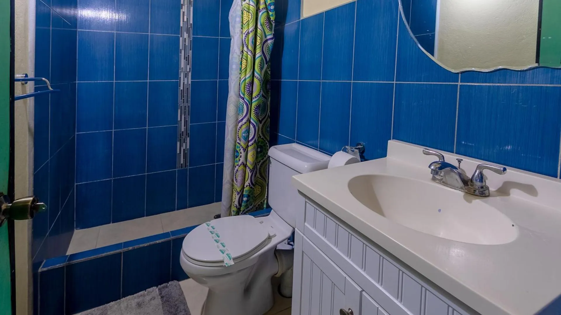 Beach House In Crown Point- Walk To The Beach Bon Accord Village 0*,  Trinidad & Tobago